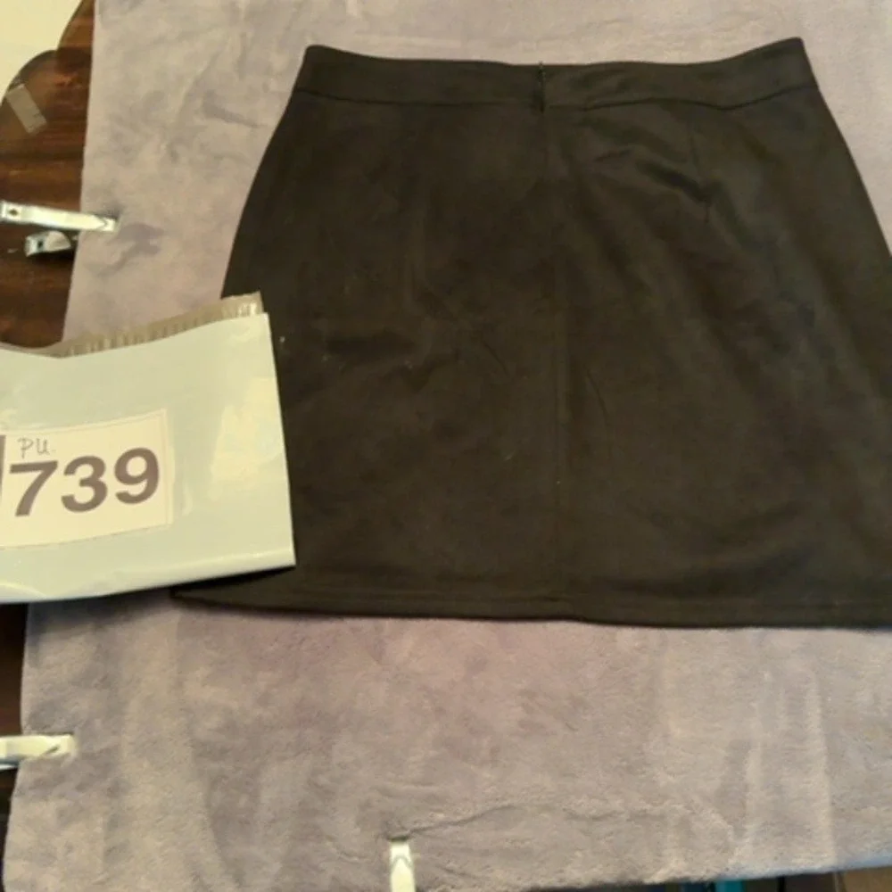 MangoPop Mini Skirt Women XXL Black Faux Suede Minimalist Versatile Casual